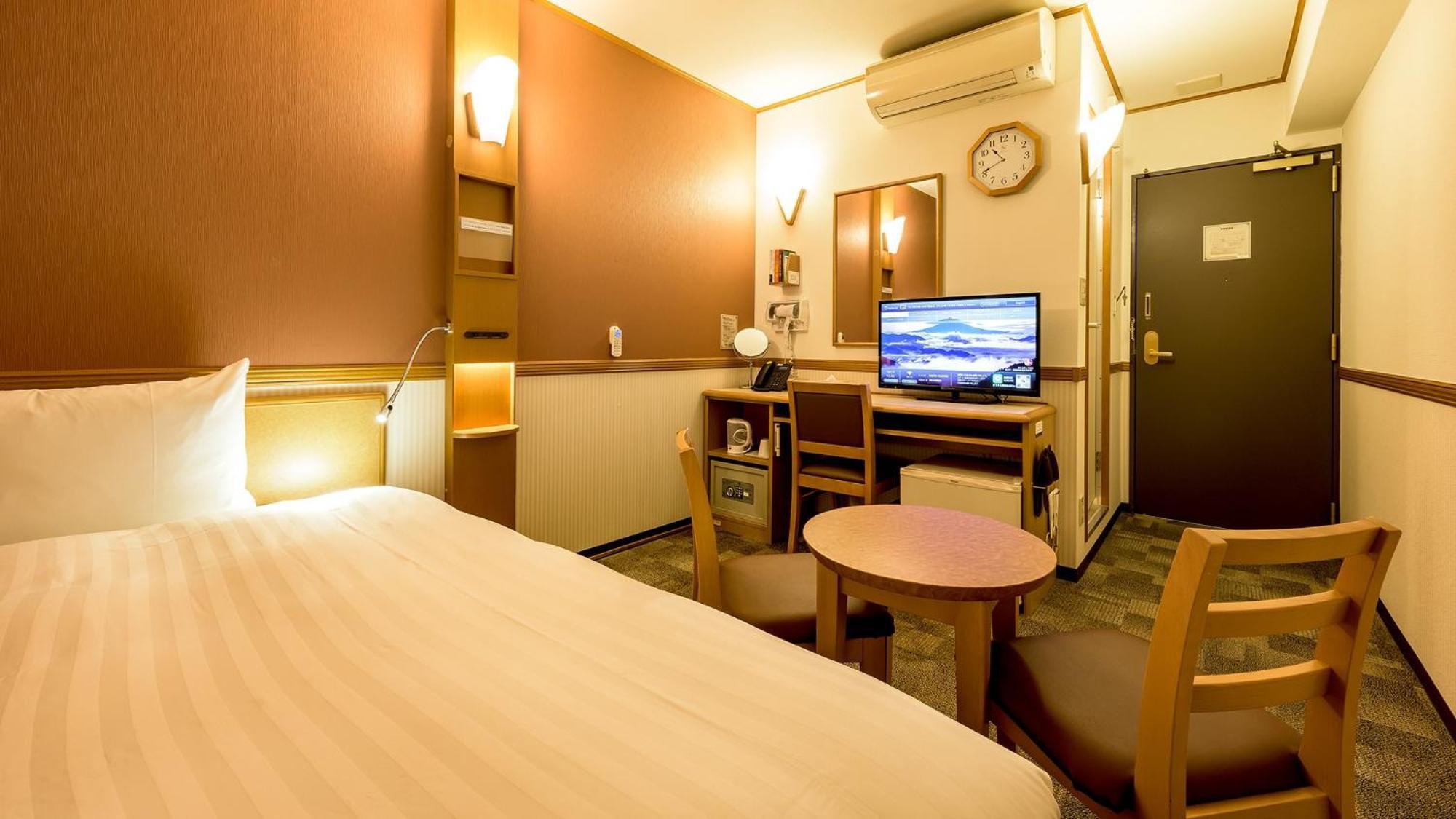 Toyoko Inn Okayama Eki Nishi Guchi Migi Cameră foto