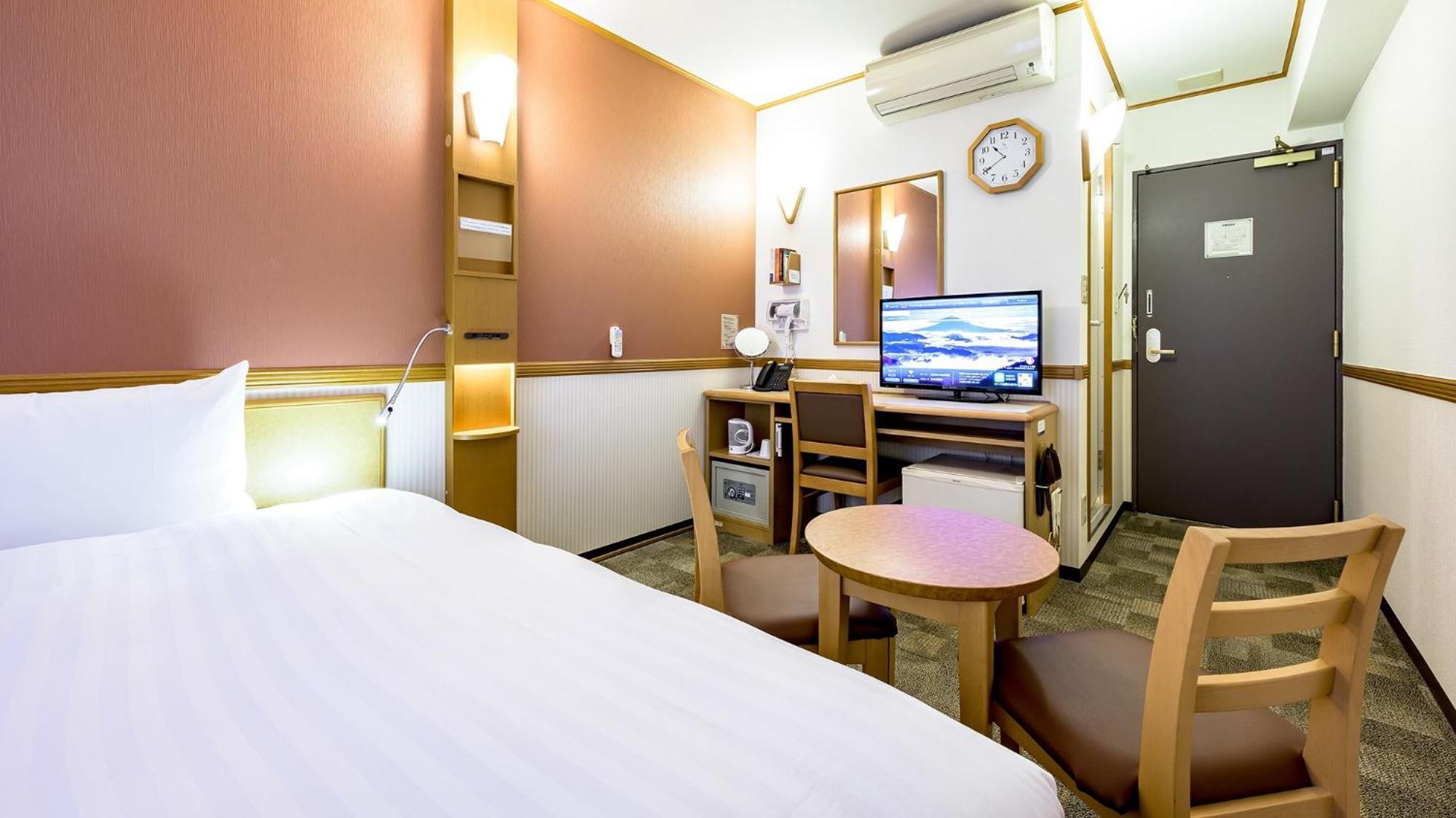 Toyoko Inn Okayama Eki Nishi Guchi Migi Cameră foto